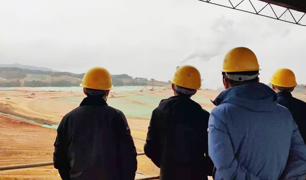 1611624220795425.jpg 南昌市政建設(shè)集團(tuán)麥園生活垃圾填埋場(chǎng)終期封場(chǎng)工程進(jìn)行年度大檢查6001.jpg