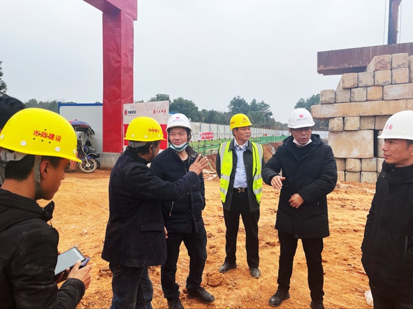 1612339704564655.jpg 南昌市政建設(shè)集團(tuán)湖南名門國際項(xiàng)目節(jié)前安全檢查6003.jpg