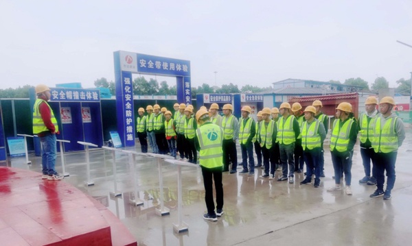 1617939439279617.jpg 南昌市政建設(shè)集團(tuán)副總經(jīng)理呂文前往杭州森與海項(xiàng)目檢查指導(dǎo)6002.jpg