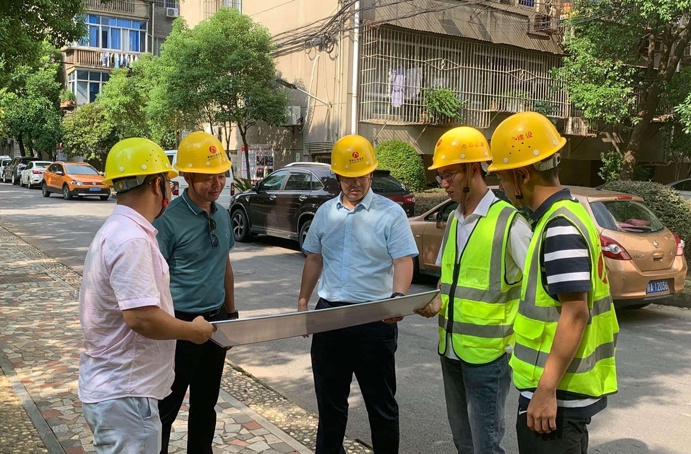 1631242532138630.jpg 南昌市政建設(shè)集團(tuán)付海華前往昌東三新開(kāi)項(xiàng)目6911.jpg