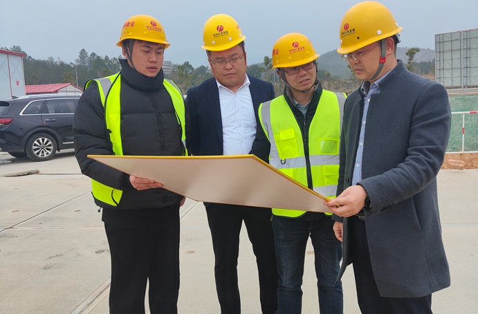 1639475683292159.jpg 付海華前往綠色建筑產(chǎn)業(yè)園項(xiàng)目檢查指導(dǎo)6912.jpg