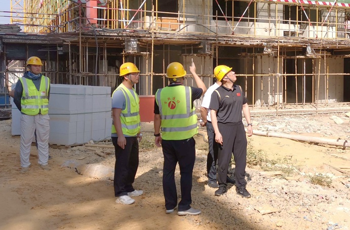 徐旭到市政公用城三期項(xiàng)目檢查指導(dǎo) 徐旭到市政公用城三期項(xiàng)目檢查指導(dǎo)