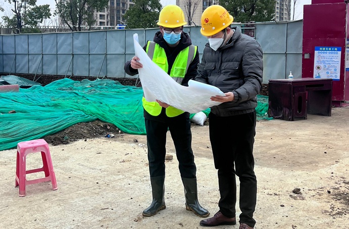 南昌市政建設(shè)集團(tuán)領(lǐng)導(dǎo)班子深入項目一線開展節(jié)前督導(dǎo)慰問 南昌市政建設(shè)集團(tuán)領(lǐng)導(dǎo)班子深入項目一線開展節(jié)前督導(dǎo)慰問