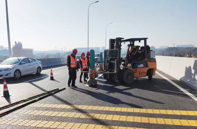 南昌市政建設(shè)集團(tuán)S49楓生快速路項目西半幅開始施工