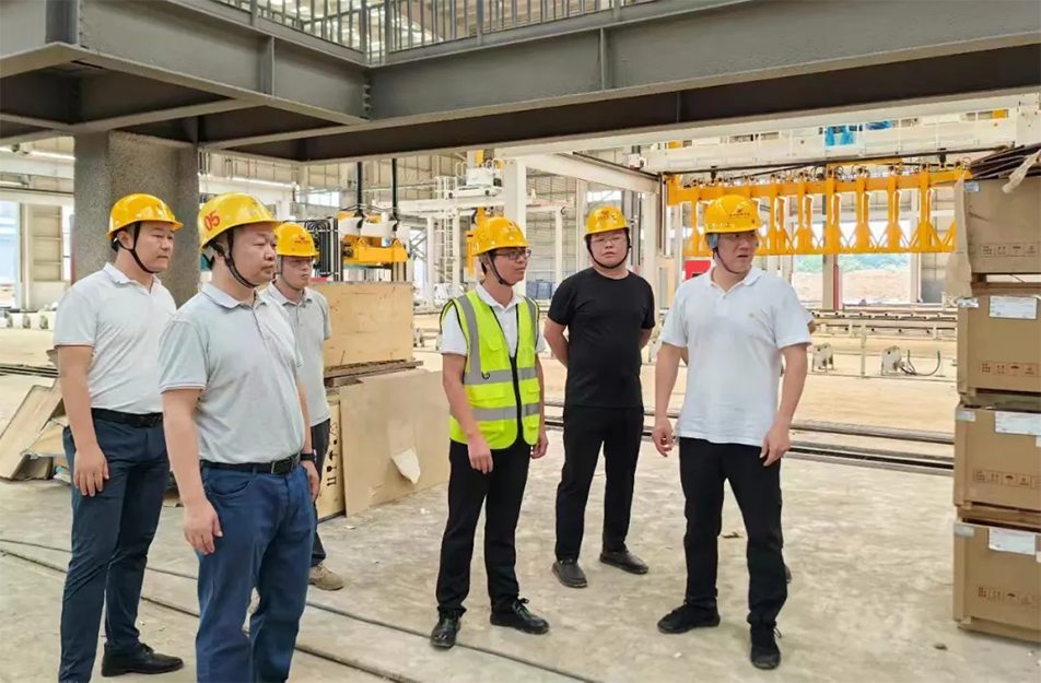 徐旭調研端午期間重點在建項目不停工情況 徐旭調研端午期間重點在建項目不停工情況