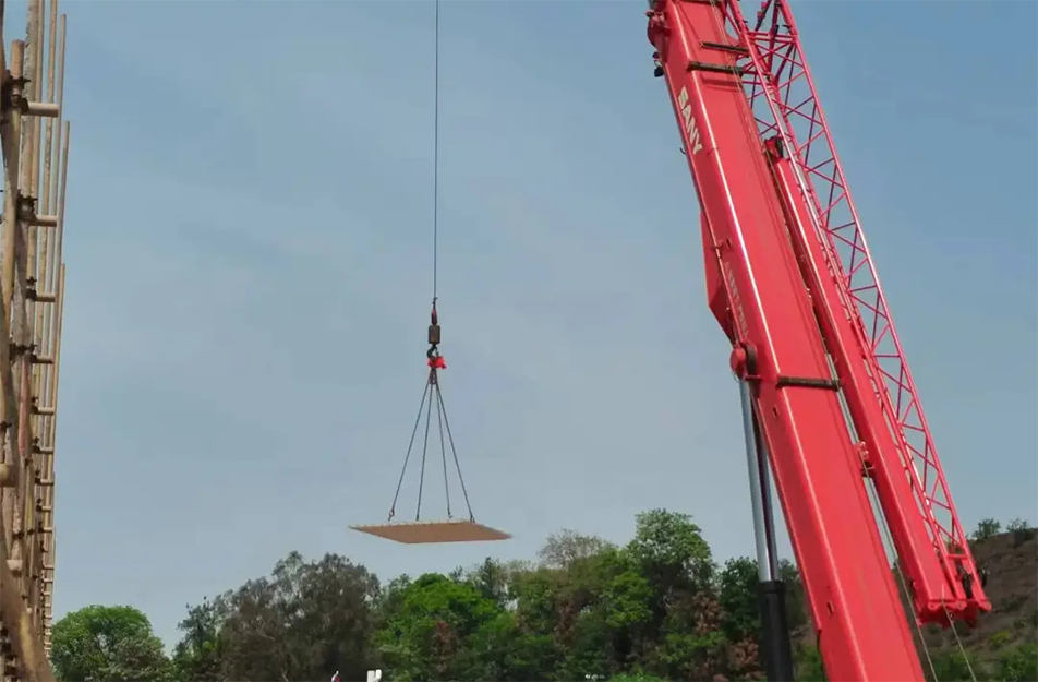 贛州稀金科創(chuàng)城中等職業(yè)技術學校項目全力沖刺 確保秋季新學期交付 贛州稀金科創(chuàng)城中等職業(yè)技術學校項目全力沖刺 確保秋季新學期交付
