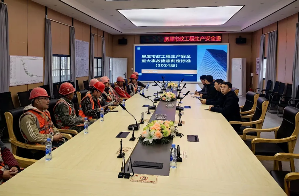 高處作業(yè)安全培訓｜腳手架搭設、防墜落措施與事故警示教育