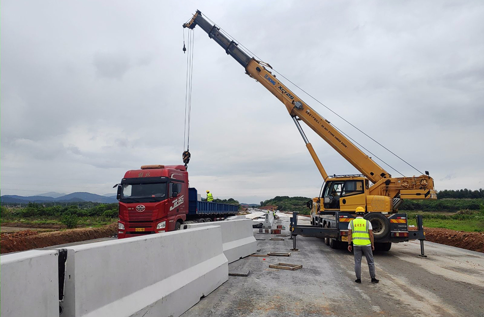 南昌市政建設(shè)集團(tuán)有限公司 南昌市政建設(shè)集團(tuán)有限公司